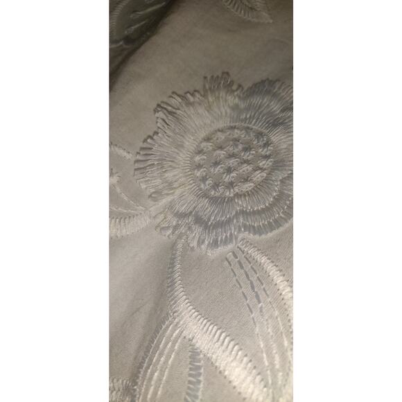 Versona White Mini Skirt Womens Large Textured Embroidered Floral All Cotton 3D - Picture 6 of 16